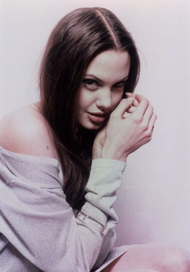 Анджелина Джоли в фотосессии Лионеля Делюи